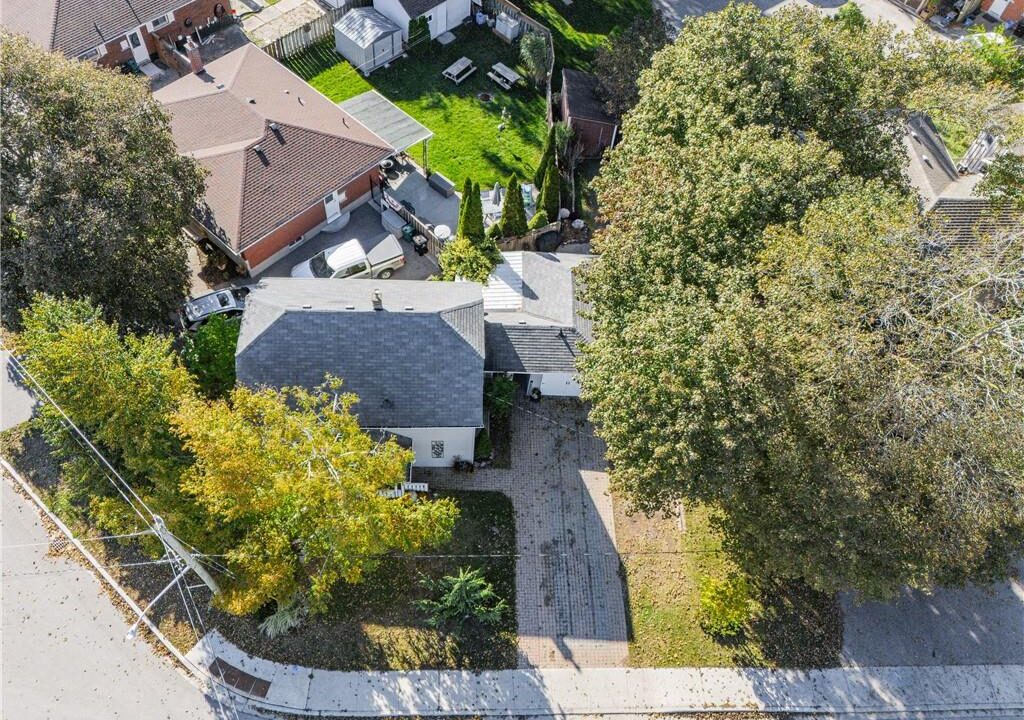 71fb659eaac603c476a05413594617ff-m34.jpeg
