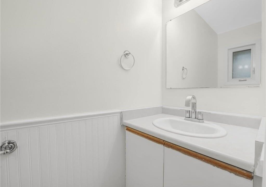 dc8777acb10d1cd98c9886da55ff48d4-m6.jpeg