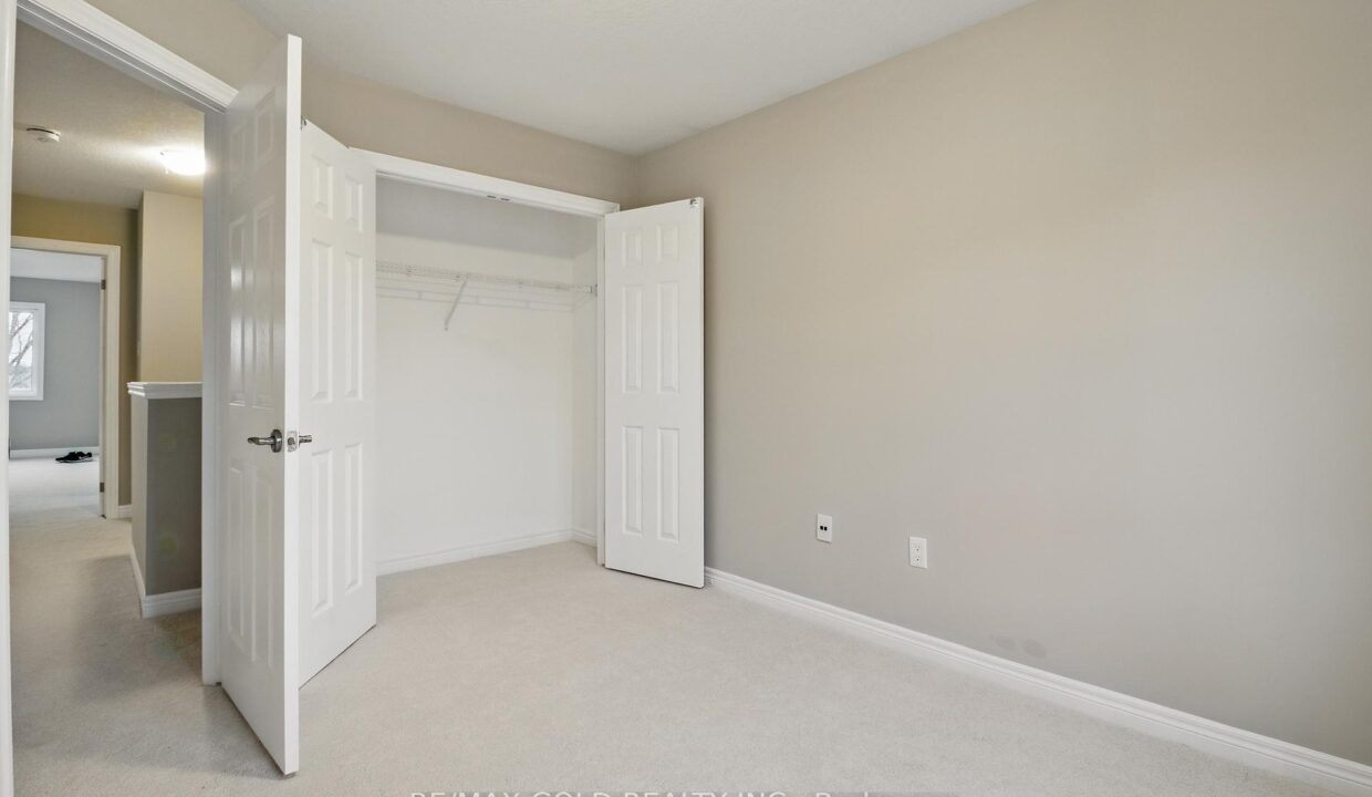 019589db-8945-4bd3-bbfe-027cad7ef9fd-l.jpeg