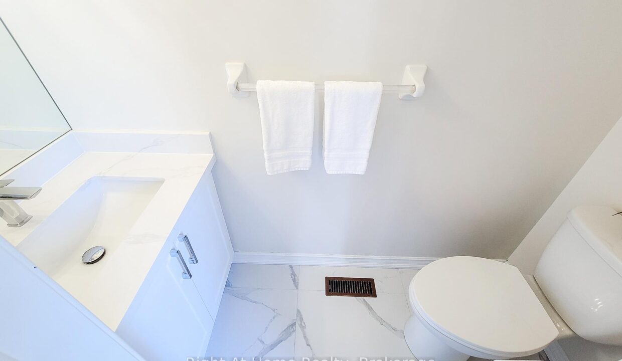 0226c02c-1653-420c-9a1e-f3de465a1fac-l.jpeg