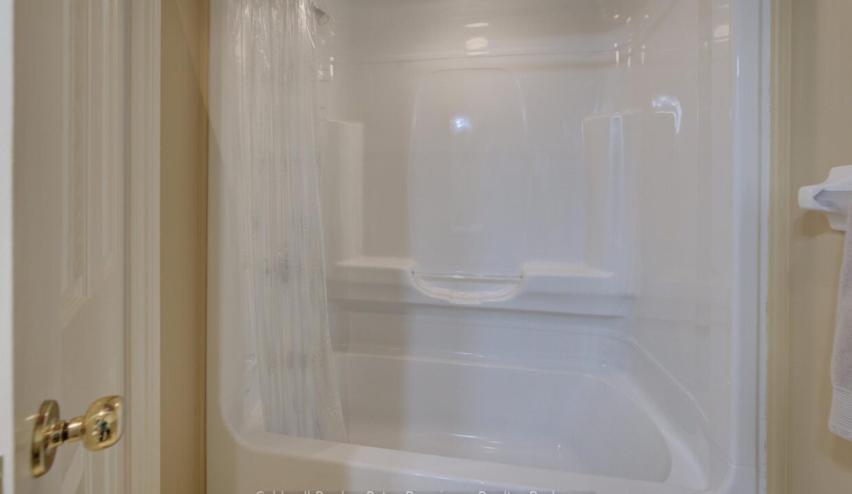 07887a35-b686-41a6-83d5-bd01e0de8766-l.jpeg