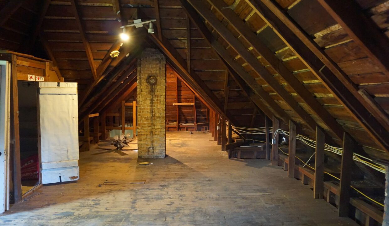 10fe3a50-b7d1-4850-872e-5decff6c0866-l.jpeg