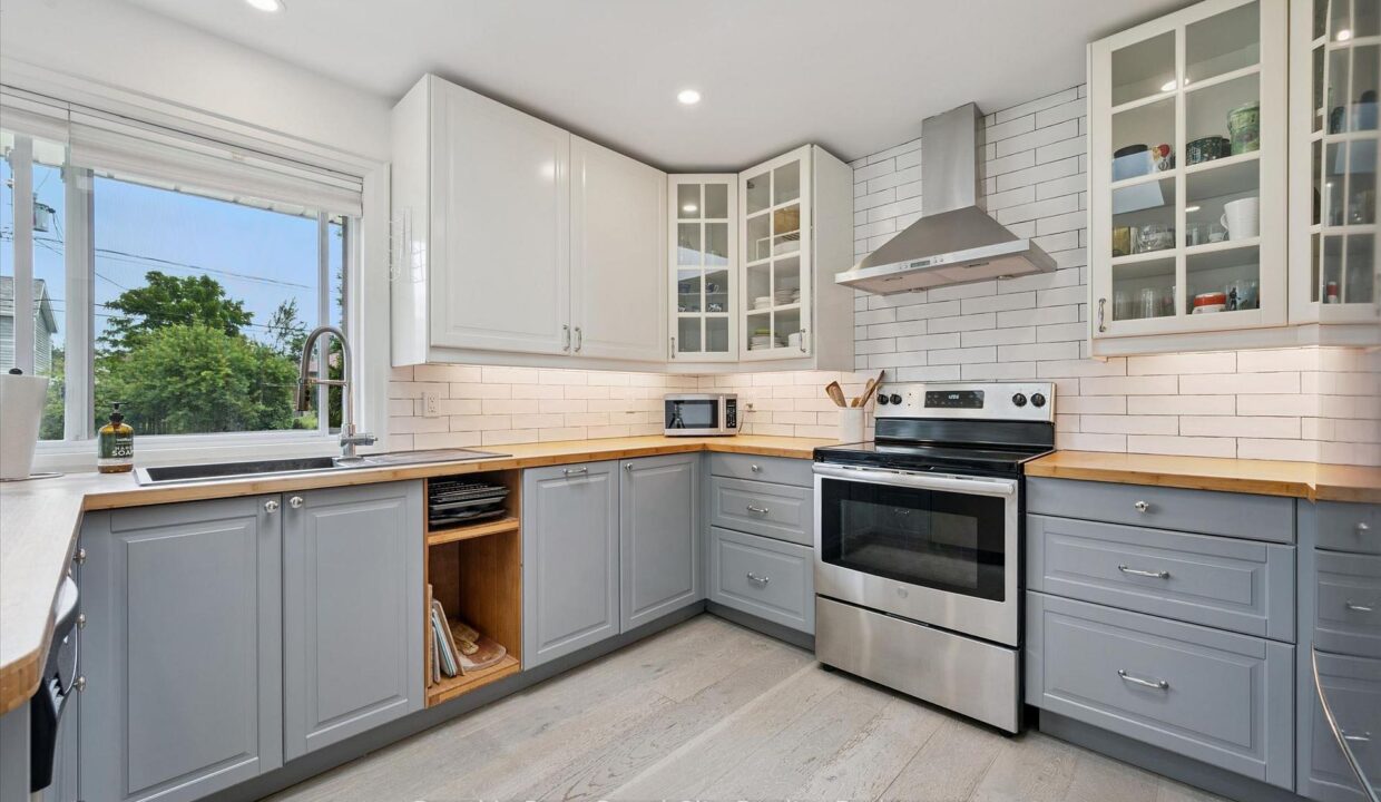128ccd14-a82b-47f7-a75f-e193eac14339-l.jpeg