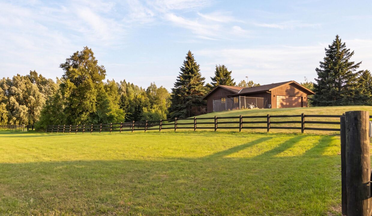 1538191b-80a0-4d11-9271-981adeb3be26-l.jpeg