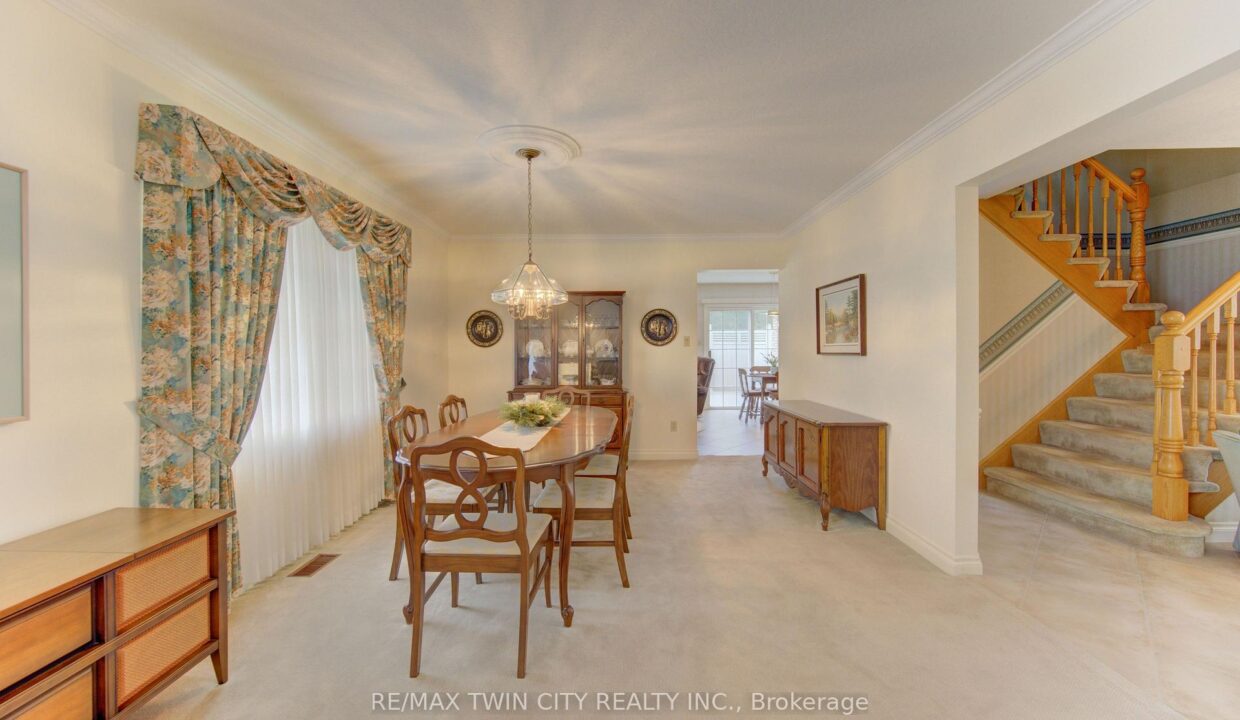 1ba4fc2b-4cad-4061-a5d9-e52dfc5dce1a-l.jpeg