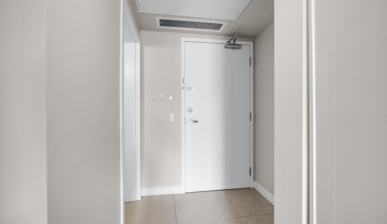 1d7aec31-393f-4afd-ad3c-9ae4735fd843-l.jpeg