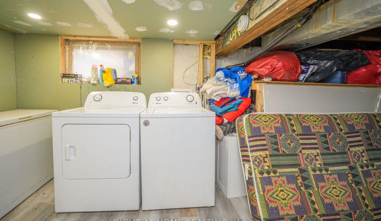 2357a908-43b3-4db0-817a-6741af0d3007-l.jpeg
