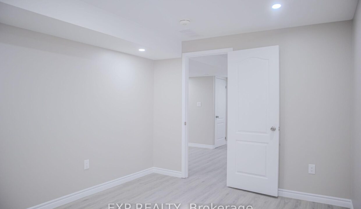 24aaf403-141b-4ddd-b577-3e545ba3d948-l.jpeg