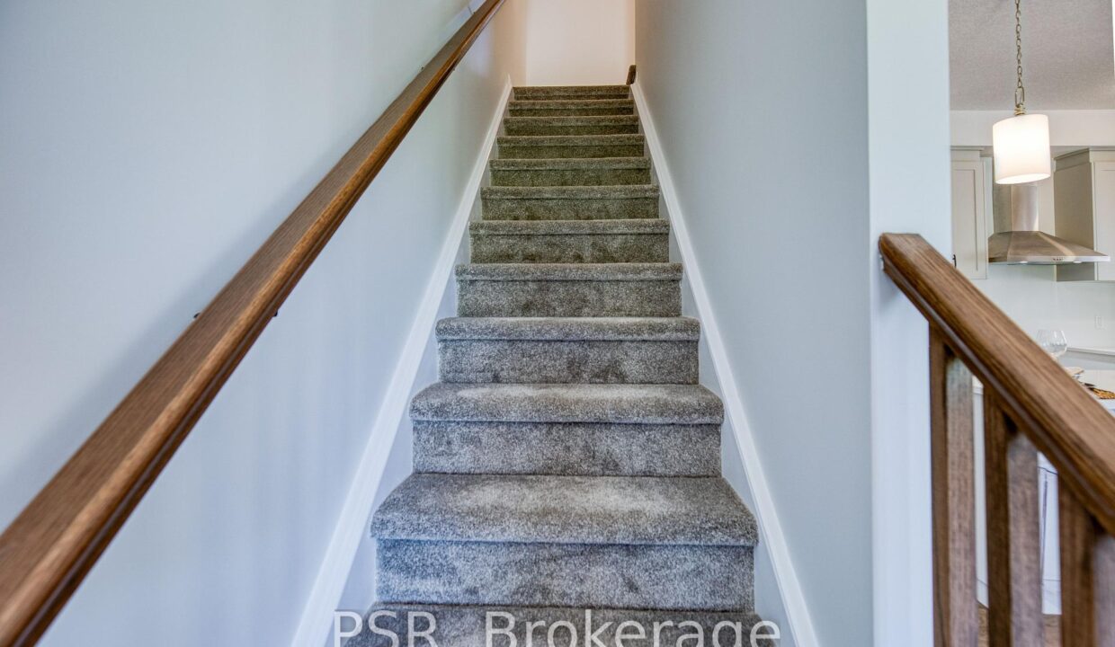 2902b4c3-f4f5-4942-af45-895962a804a4-l.jpeg