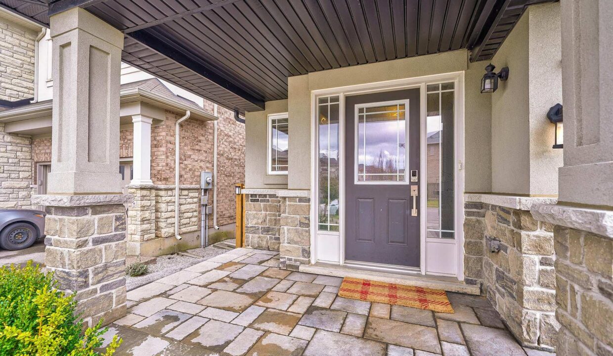 29c55c05-efbb-4936-bd7b-1269ae4f4979-l.jpeg