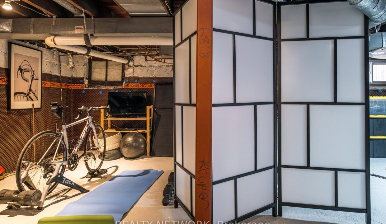 2e1d9898-f5ba-4685-b78f-d1ef84b3a716-l.jpeg