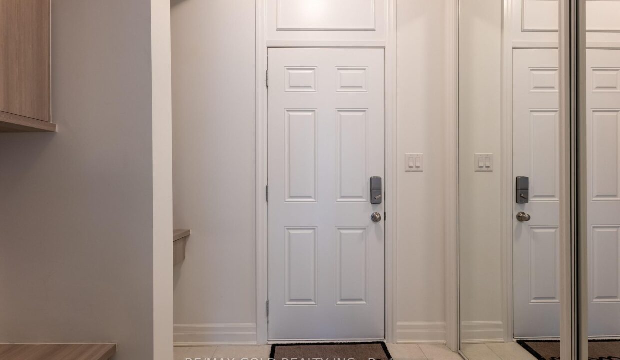 2e3111c0-0e6f-4103-8d14-a17d0de10f8c-l.jpeg