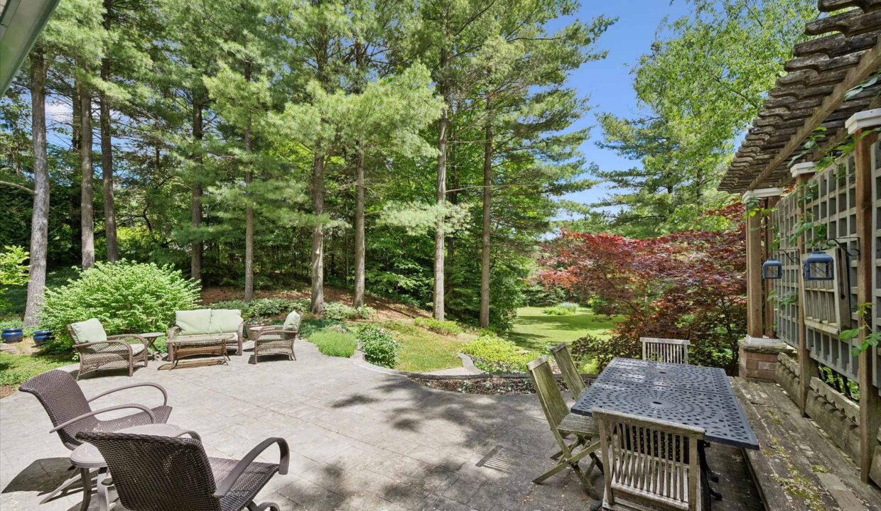 2e372646-a45f-4c07-afe6-47739a3c8822-l.jpeg