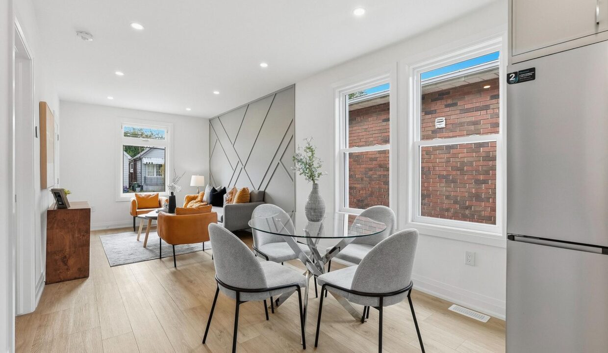 2f85eff7-81b3-4eaf-bb8a-45c98c648b0b-l.jpeg