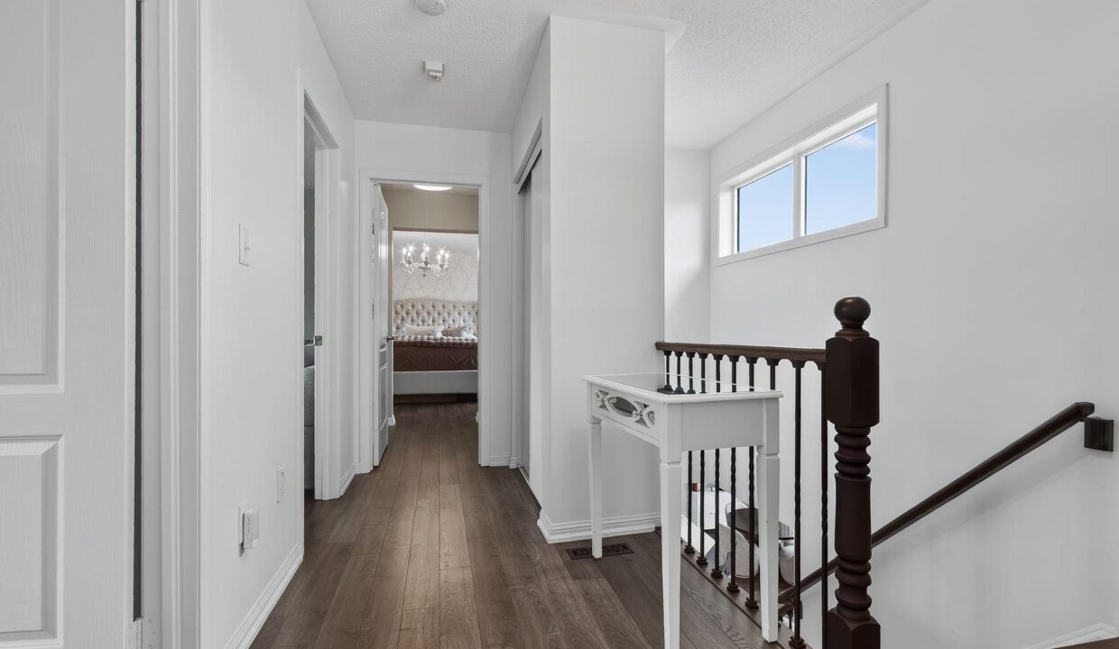 30b24b47-d792-4990-a59e-31b9f52dfadb-l.jpeg