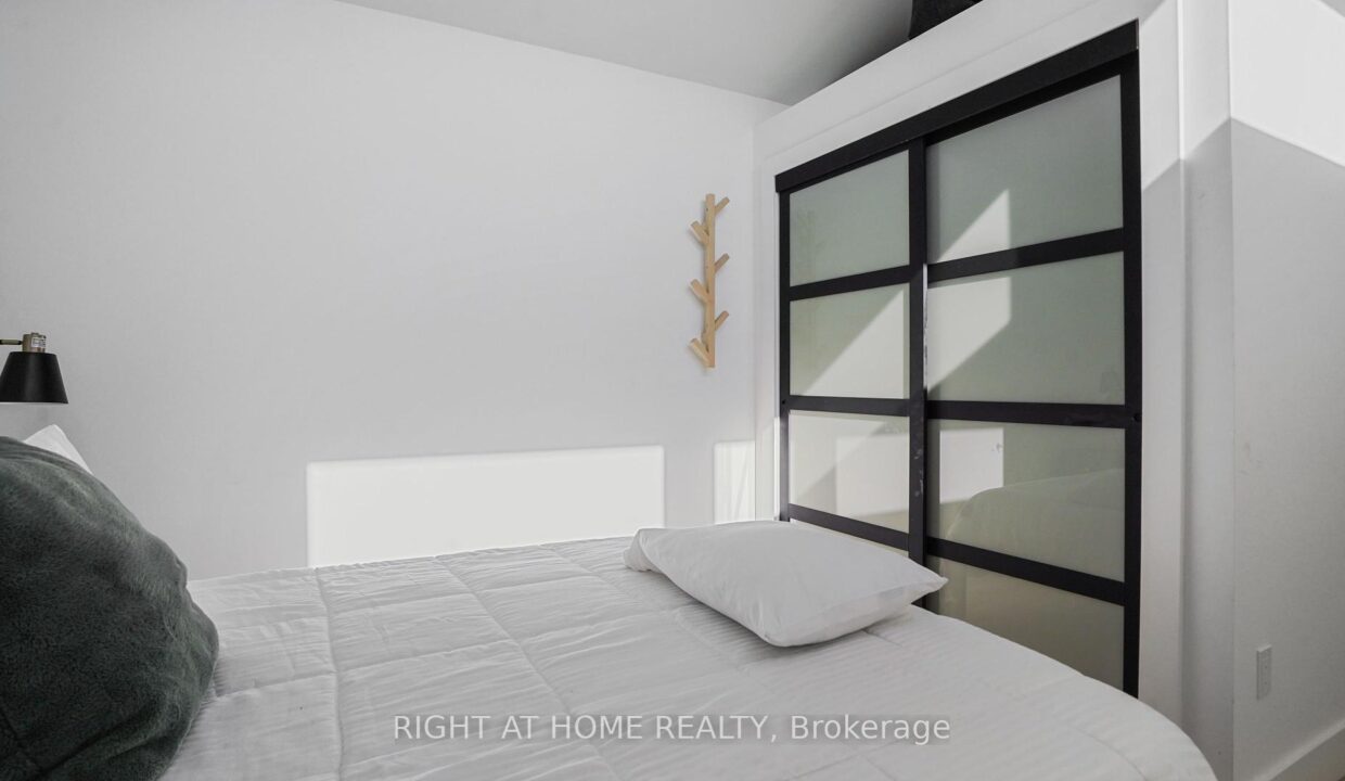 31e3b8dd-9cc8-483c-ae8b-5a3a67366ea6-l.jpeg