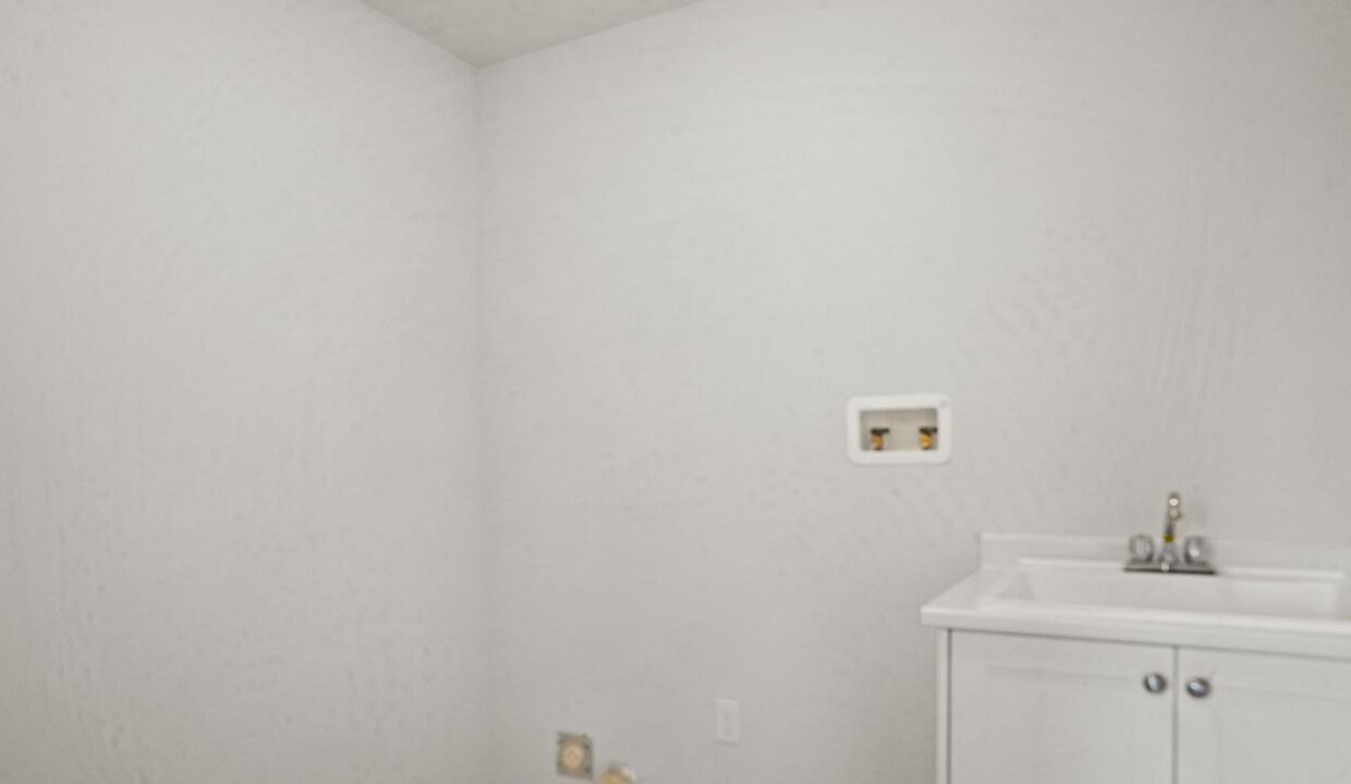 321ec9ce-9f94-403e-9cfe-556616d638b2-l.jpeg