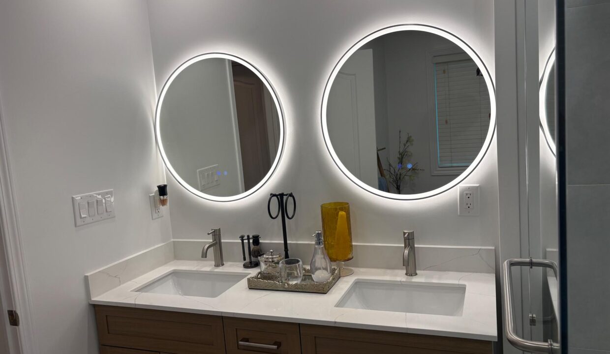 328126fa-aa3a-48a6-9f4d-5cebfd9e5ecb-l.jpeg
