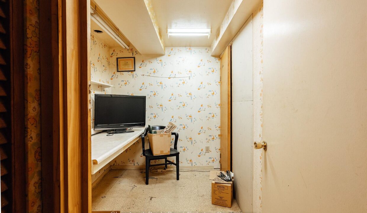33c441b5-f01b-49c7-b1c6-d6dd7a9e44ce-l.jpeg