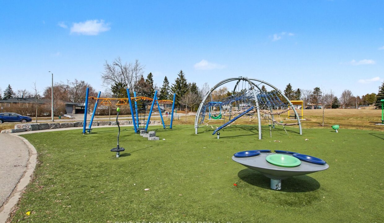 33f30007-4c8f-4cbf-8c06-3054a9e75959-l.jpeg