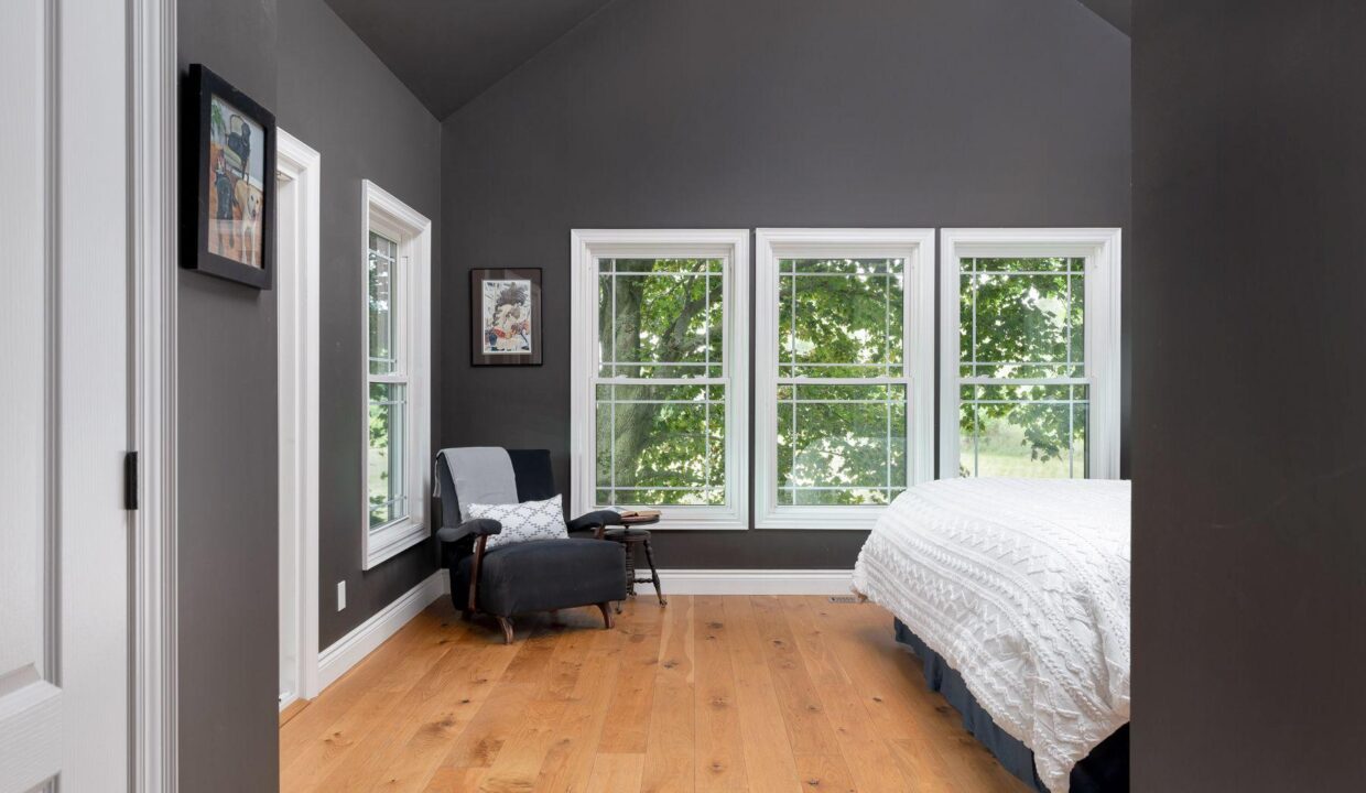 395da959-aa41-46be-816c-d03f6897611f-l.jpeg