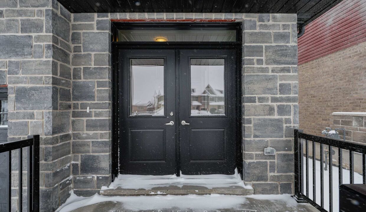 397f5353-8f8a-4e14-be92-286ed441560d-l.jpeg