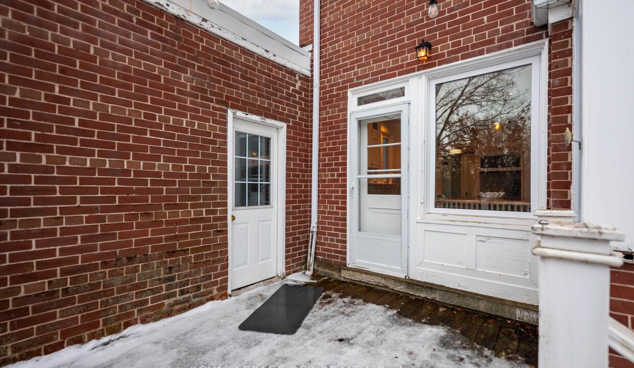 3aba50f9-475d-44ed-8f66-542c98f751a5-l.jpeg