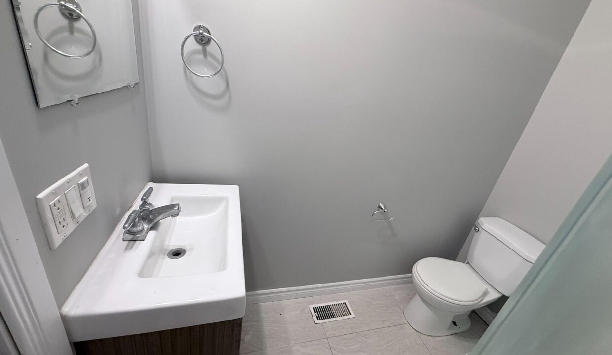 3af56984-af6a-4957-ac30-4c30f0aa9721-l.jpeg