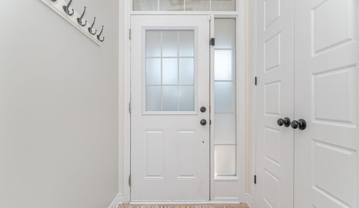 3b83a462-384a-499d-8aec-3fdf20ce3a11-l.jpeg
