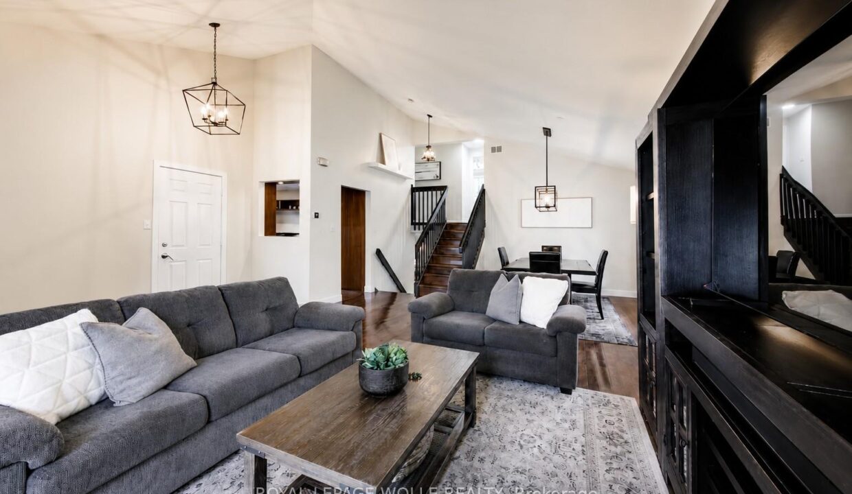 3bed193e-de48-4825-972f-902db43e2a3c-l.jpeg