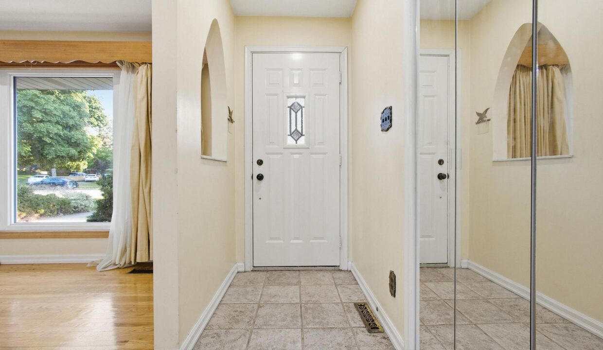 3c05c680-4034-4b04-87a7-5c1d097ec43e-l.jpeg