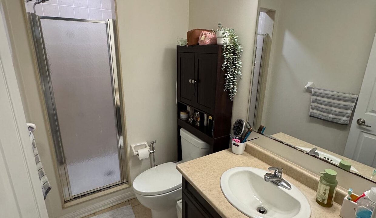3f9771d1-8c0e-4e01-a19f-48d788886220-l.jpeg