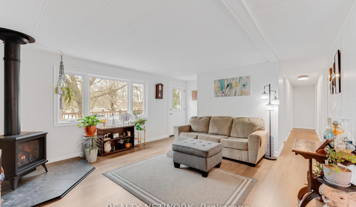41a60003-22d3-4a0c-b572-bdfdd059fcb8-l.jpeg