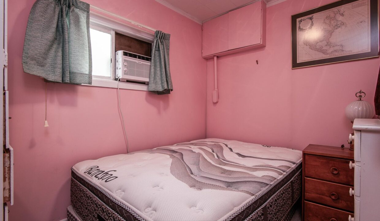 43c840e2-074c-4c19-a8a0-2c30d4c6804e-l.jpeg