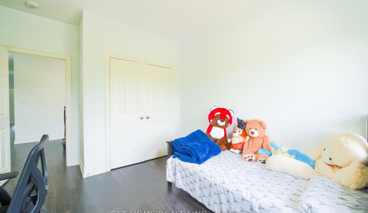 4be55589-a137-42e4-933a-4d4a30b9516b-l.jpeg