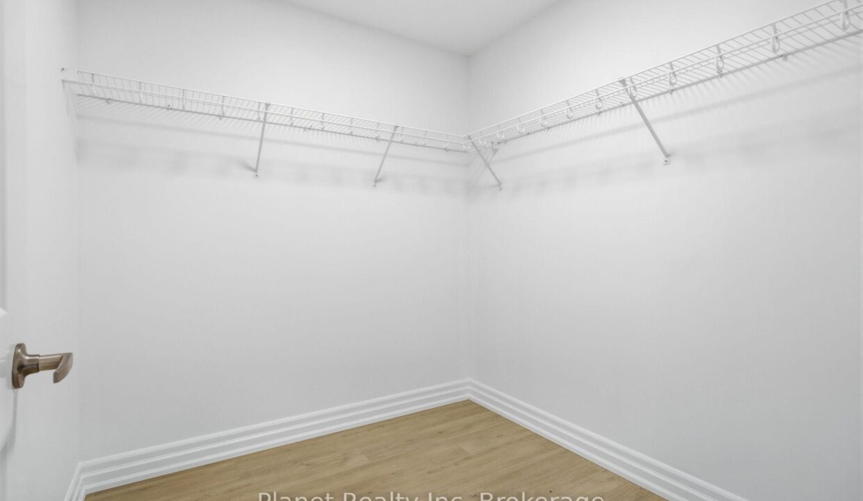 5410fc87-1222-4b55-9047-5069cad34ecf-l.jpeg