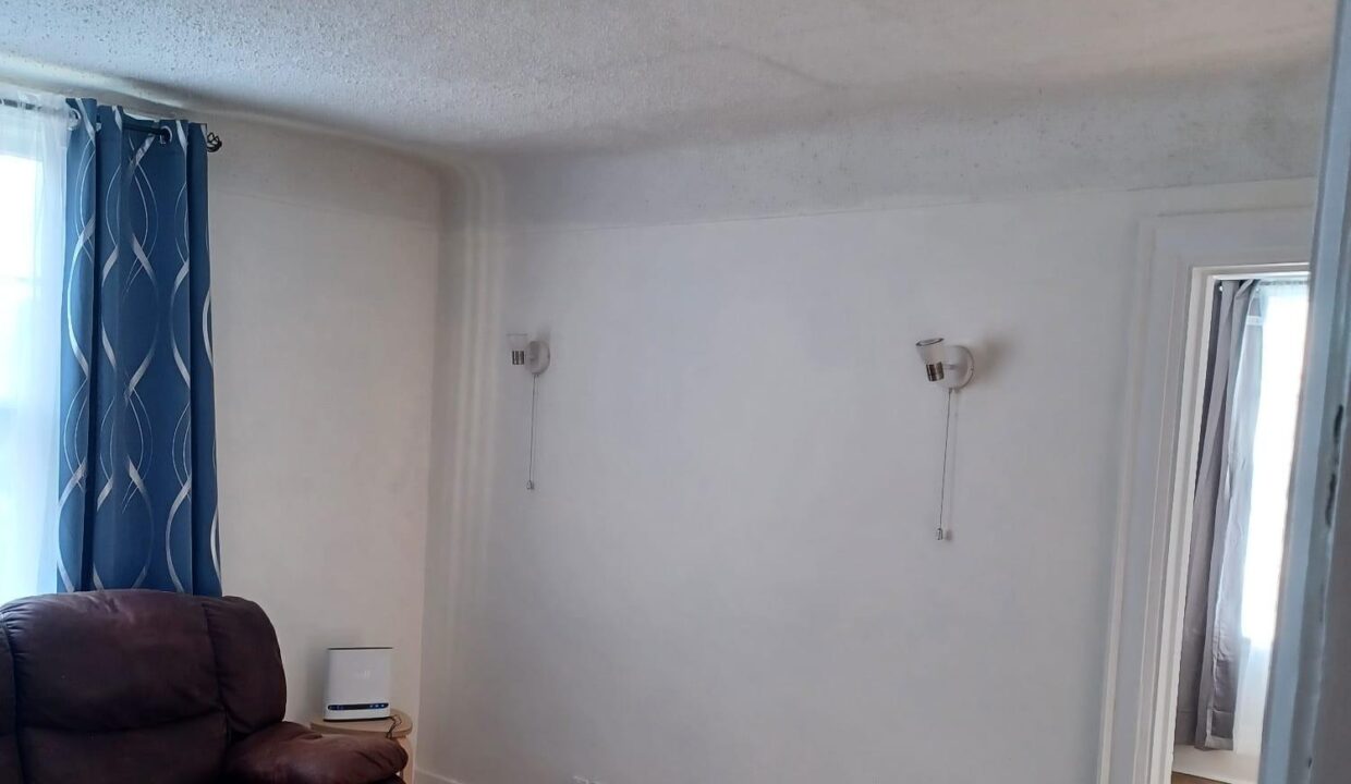 59471260-680f-4a7b-81f0-9a8c4d54dca6-l.jpeg