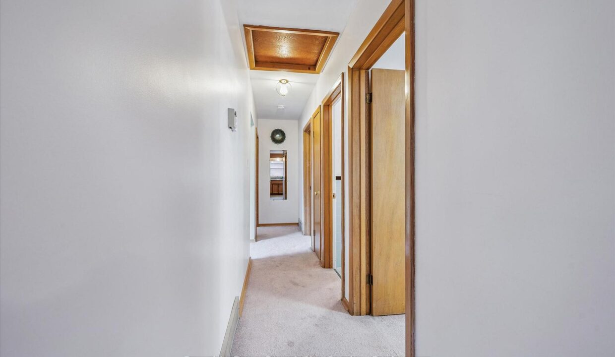 5a098342-8433-42d0-a93d-9a0d17a82fcd-l.jpeg