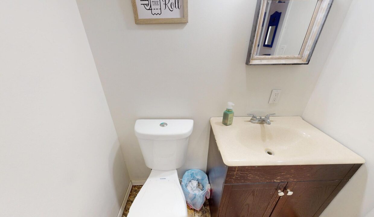 5ac4bd43-8b09-4191-94c0-6019e21310d2-l.jpeg