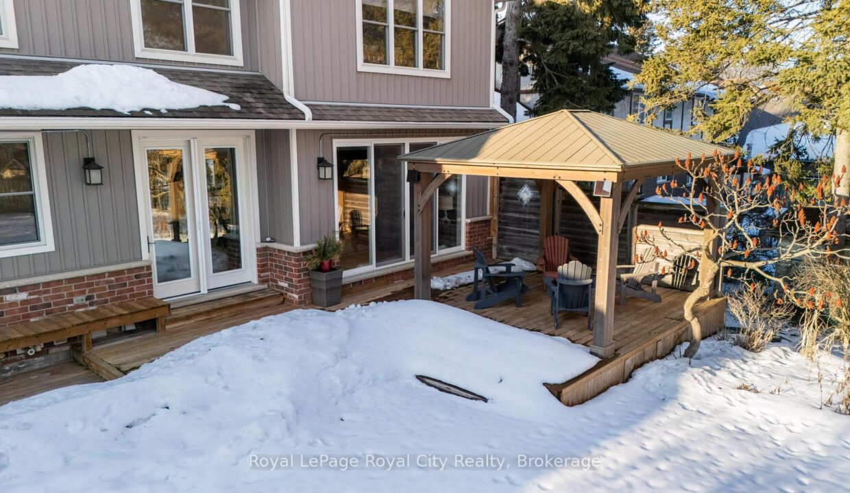 5caff67f-d143-4572-93b8-0032d27ddd32-l.jpeg