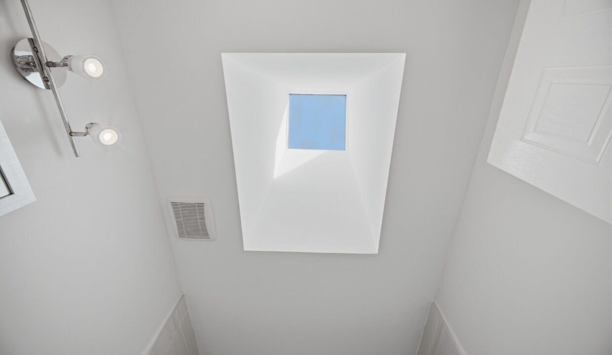 5d4e79ba-a78f-4447-a4cb-ca46674b71cf-l.jpeg