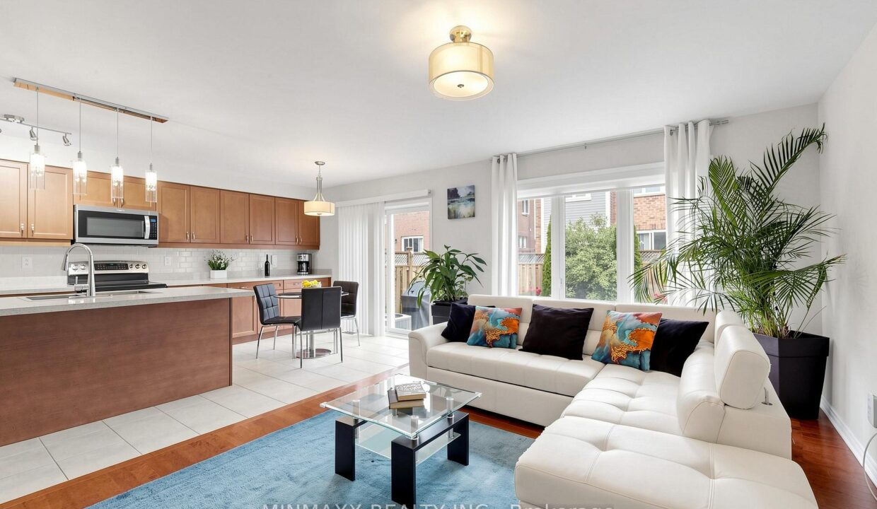 5ee75ad4-5c95-4fee-b885-913ef56c82f2-l.jpeg