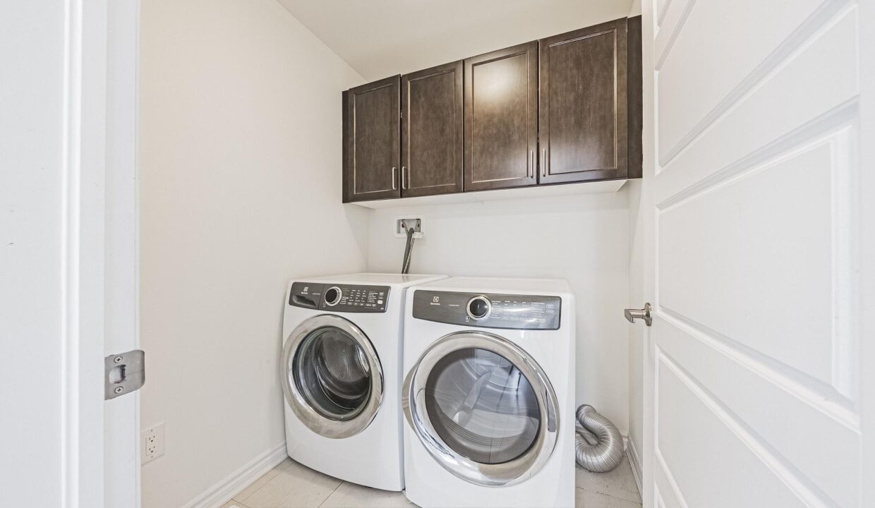 6414f660-c70c-46f3-a64f-54cdf8f3d0dd-l.jpeg