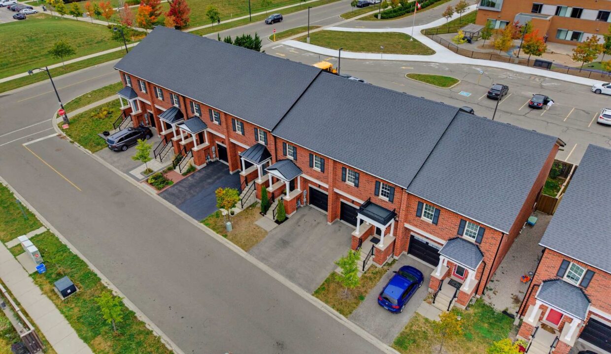 6bed4afb-1ff8-47eb-b02c-890eb8a305ed-l.jpeg