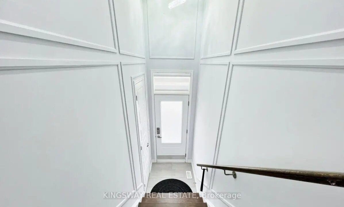 6ed2335d-477b-4deb-b391-f707243170ae-l.jpeg