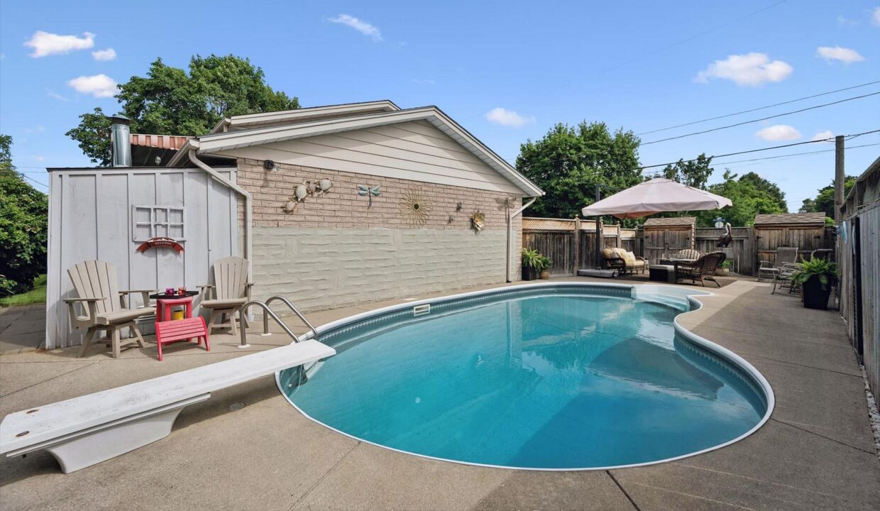 75063f1f-0b55-45cf-af0f-a4a962f0eb98-l.jpeg
