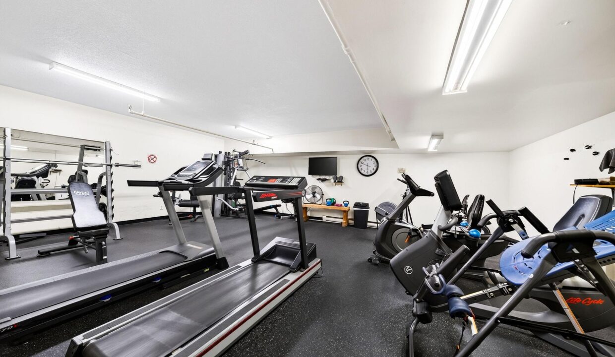 75f72cf8-e44a-4d89-884a-f14225a55fbd-l.jpeg