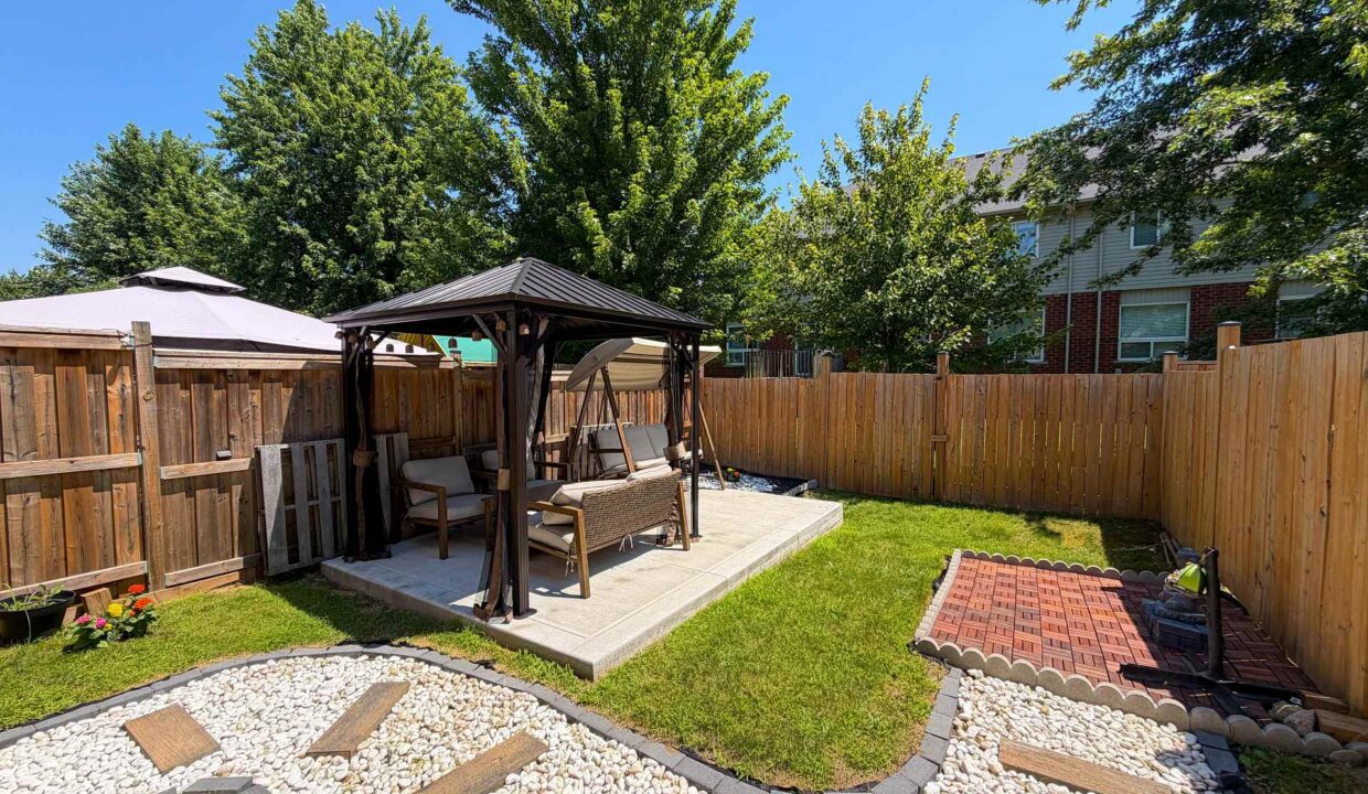 77a316b3-27bc-4a97-801a-4d1bd8f2dd1d-l.jpeg