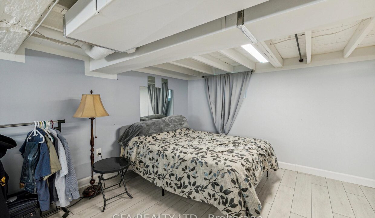 8143c764-9702-4d3c-8d26-29d7f80a5e99-l.jpeg