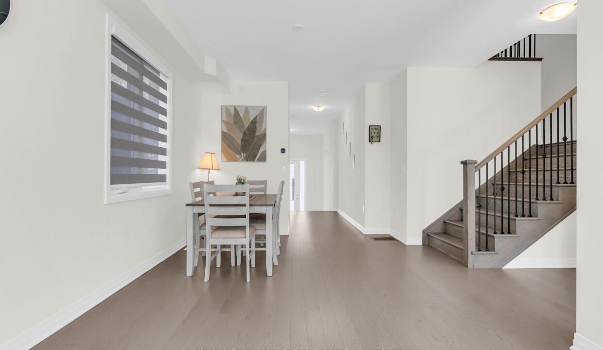 82701e80-dc40-48dd-bac4-827e366d6128-l.jpeg